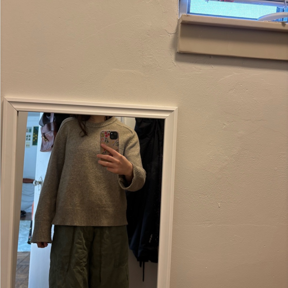 Abercrombie & Fitch Tan Knit Sweater